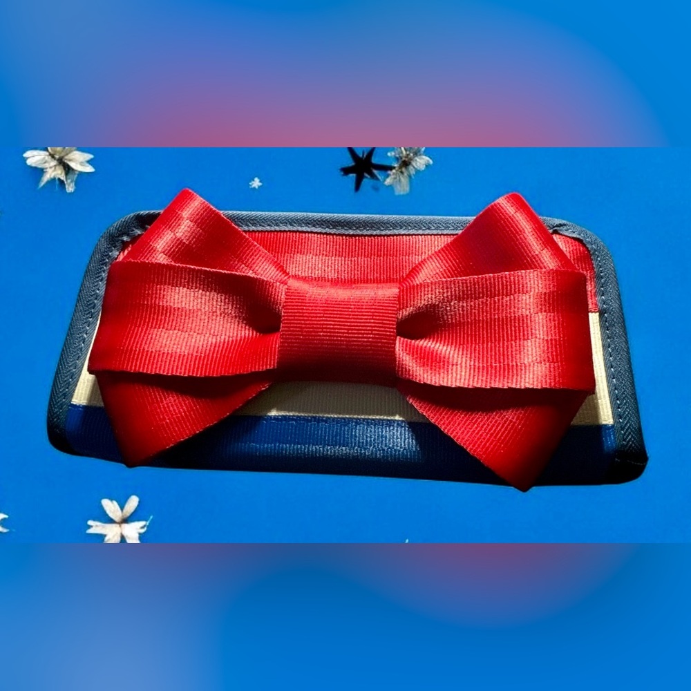 Harvey's California Seatbelt Wallet Red White & Blue Rocket Popsicle design